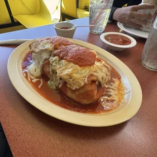 Chile breakfast relleno burrito