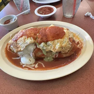 Chile breakfast relleno burrito