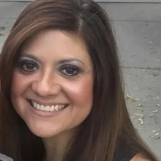 Lorena L.