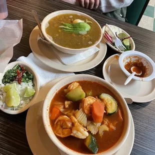 Carne en su Jugo &amp; Caldo Camaron