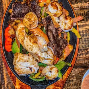 Wow my fajita mixta is so good