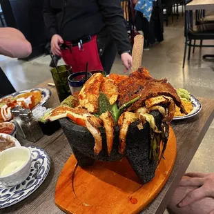 Molcajete mar y Tierra
