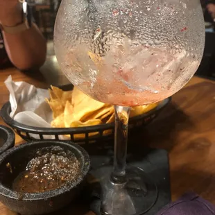 Chispa &amp; chips &amp; salsa!!!