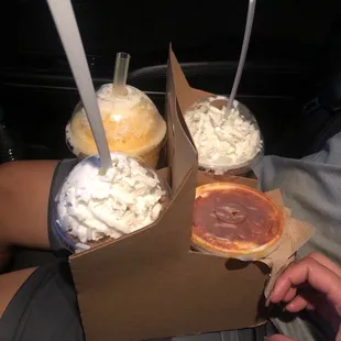 Sooo gooddd! It's 2 fresas con crema, vanilla raspado and a corn in a cup!