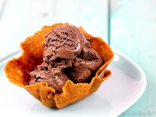 Sonny’s Ice Cream Parlor