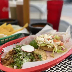 El Molcajete