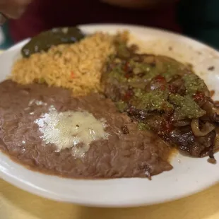 a plate of mexican food