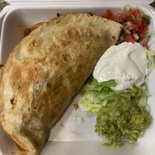 To go chicken quesadilla