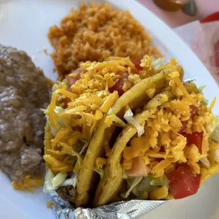 Beef puffy tacos