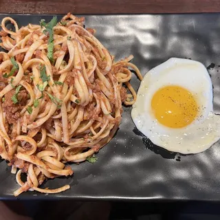 Tallarin Rojo (Lunch)
