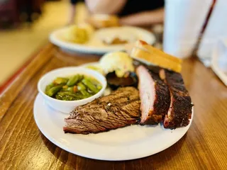 B&B Smokehouse