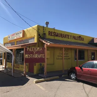 the exterior of a mexican restaurant