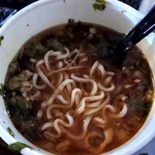 Maruchan con birria.