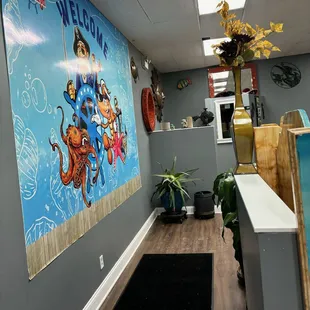 sushi and sashimi, interior