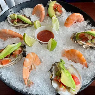 Shrimp and oysters with pico and avocado