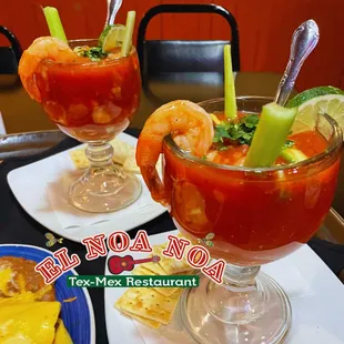 drink, oysters and mussels