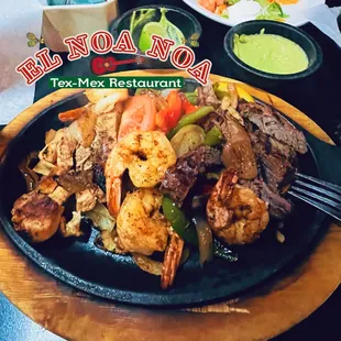 Trio Fajitas