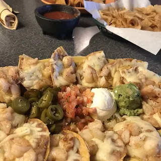 Traditional Nachos