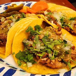 3 carnitas tacos