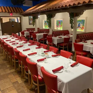 We accept large reservations