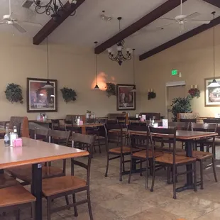 Shoddy customer service is to be expected in a restaurant this slammed with patrons
