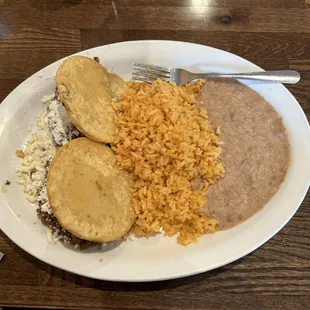 Gorditas Plate Dinner