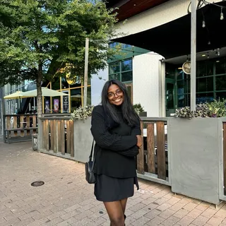 Roshini T.