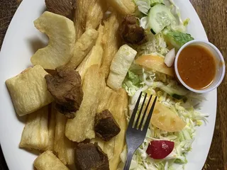 La Viña Pupuseria y Taqueria