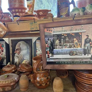 Artesanía for sale.