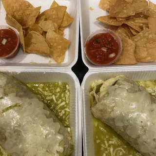 Ricardo's Super Burrito