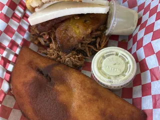 Leiah Venezuelan Food