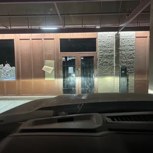 Looks closed permanently