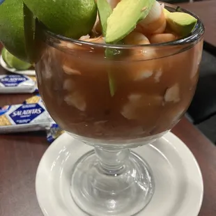Coctel de camarón y pulpo