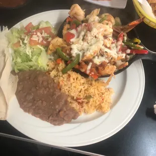 Fajita de pollo con camarones