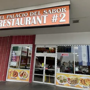 Outside front. Located in corner plaza next to Marina Grocery and Bank of America.