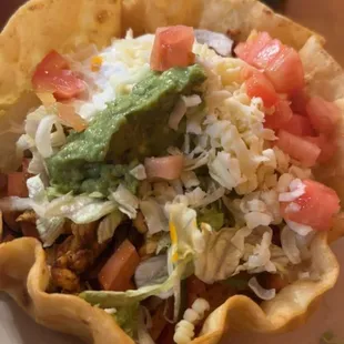 Fajita chicken taco salad