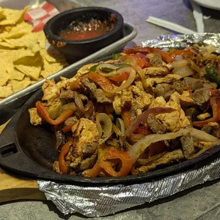 Combo fajitas. Bland, dry....