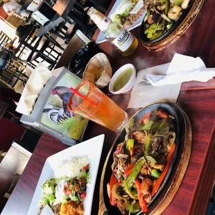 Michelada &amp; mixed fajitas