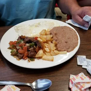 a plate of mexican food