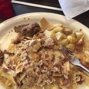 The Chiliques with potatoes and beans.