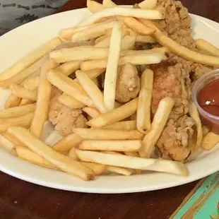 Kids chicken tenders