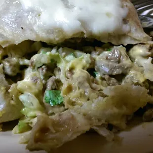 Let's get a close look into the burrito.