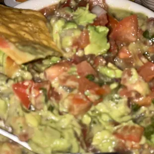 Chunky Fresh Guacamole-DELICIOUS! Just get it!