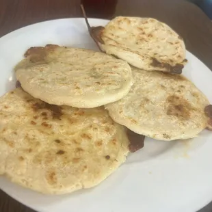 Spinach &amp; Cheese, beef &amp; bean pupusas