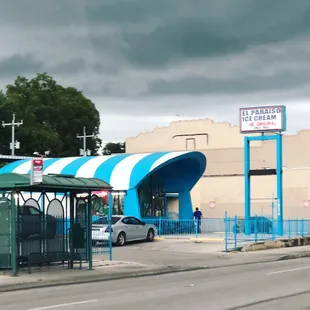 The One &amp; Only                          El Paraiso Ice Cream