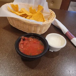 CHIPS SALSA AND A CREAMY DIP