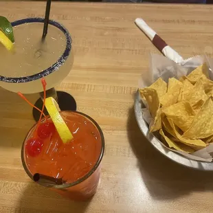 two drinks and chips