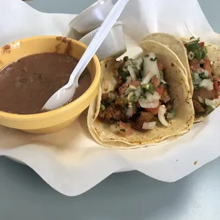 Al Pastor Tacos y Frijoles