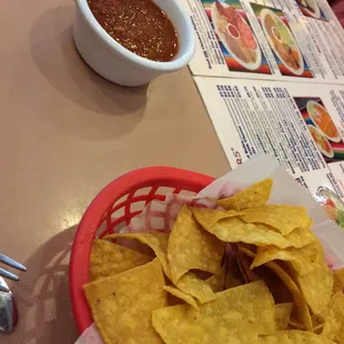 Salsa and chips