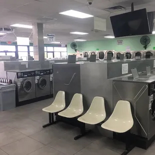 TVs, free WiFi, plenty of parking,  and ample folding space.